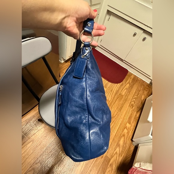 2012 Coach Royal Blue Leather Shoulder hobo Bag - Picture 10 of 17